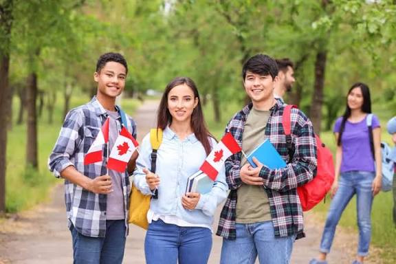 Can i get PR as an international student in canada?